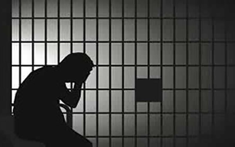 خودکشی یک زندانی به دلیل شدت فشار و شکنجه در زندان