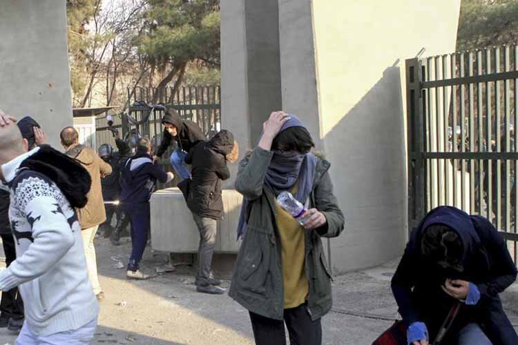 تظاهرات سراسری ایران