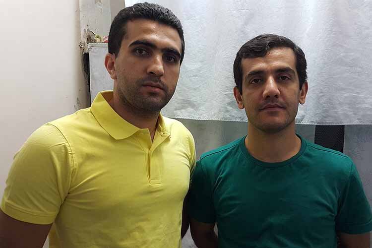 توقف اعدام دو زندانی سیاسی کرد