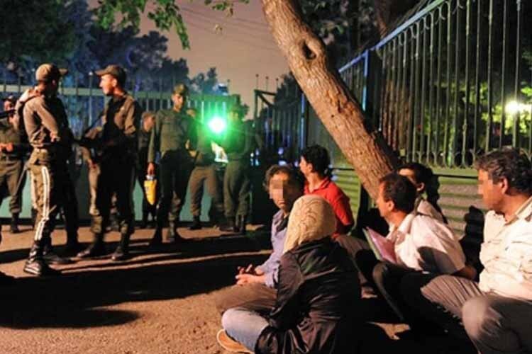 بازداشت ۱۰ دختر و پسر جوان