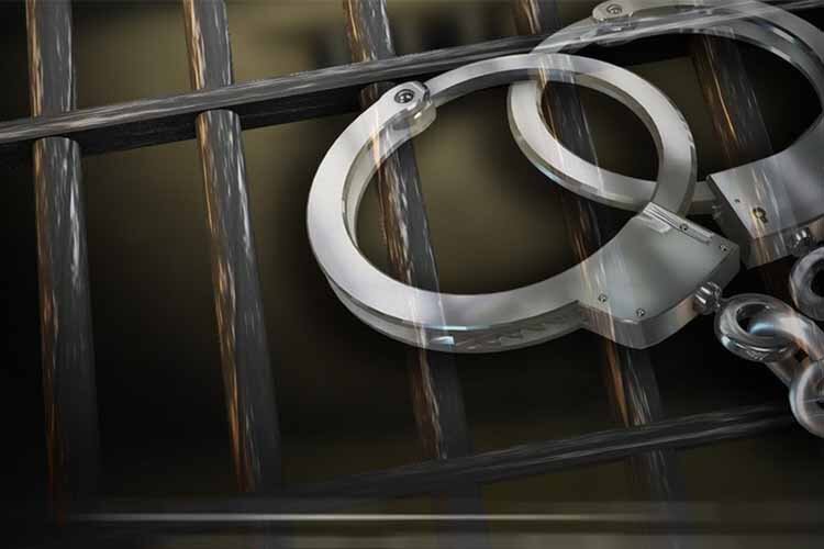 بازداشت و انتقال به زندان شهروندان کرد