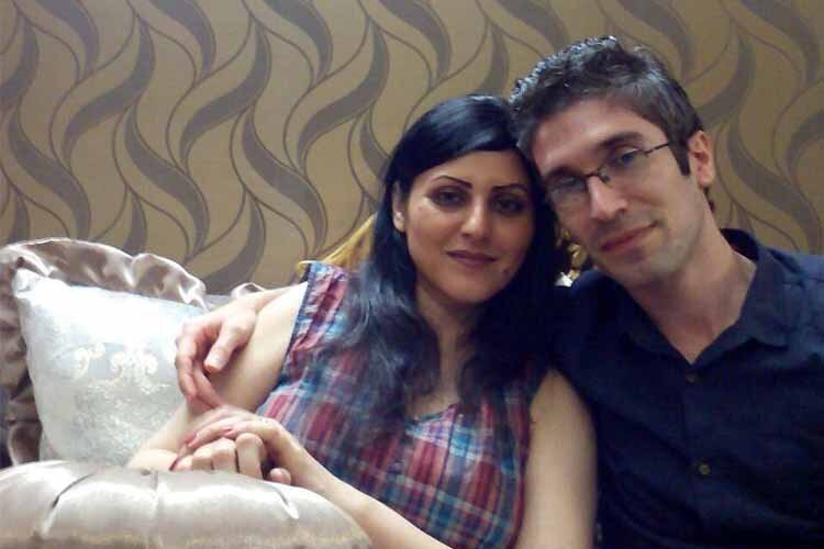 آرش صادقی خواستار حمایت از همسرش گلرخ ایرایی و آتنا دائمی