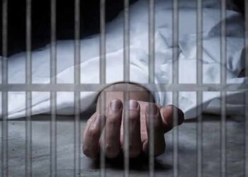 خودکشی یکی از بازداشت‌شدگان اعتراضات آبان در زندان تهران بزرگ