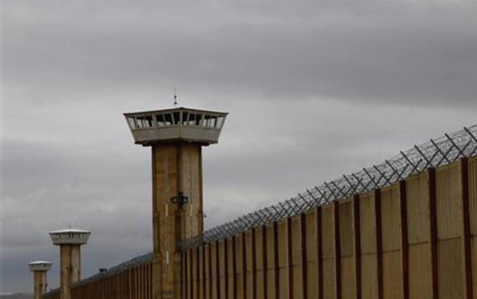 افزایش فشار بر زندانیان زندان تهران بزرگ (فشافویه) پس از شورش در زندان‌های مختلف