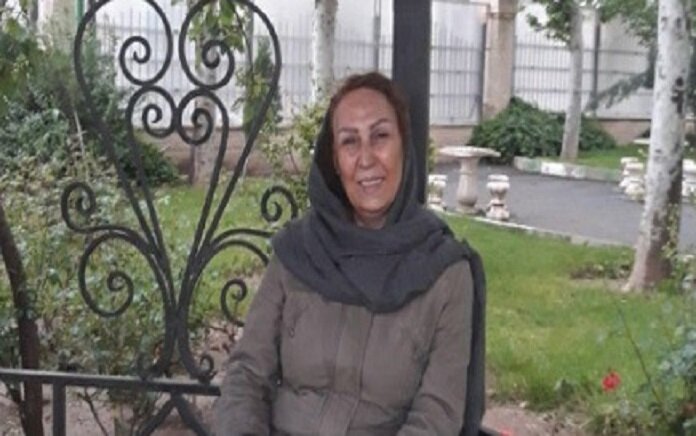 نسرین جوادی