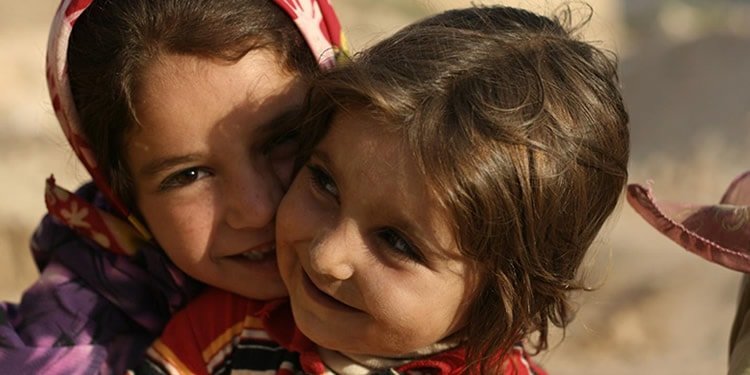 روز جهانی کودک در ایران یا یک شوخی تلخ سهم صفر کودکان از زندگی