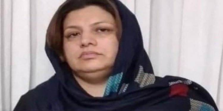 فاطمه داوند یکی از بازداشت شدگان اعتراضات آبان ۹۸ در زندان مرکزی ارومیه اعتصاب غذا کرد