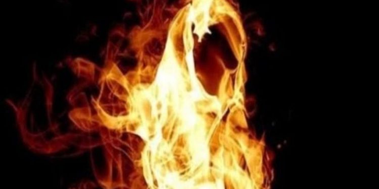 آتش زدن دختر جوان توسط پدرش و درخواست دادستان استان کردستان مبنی بر «برخورد با منتشرکننده خبر»-min