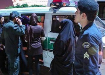 جلوگیری از ورود افراد «بدحجاب» به فرودگاه شیراز